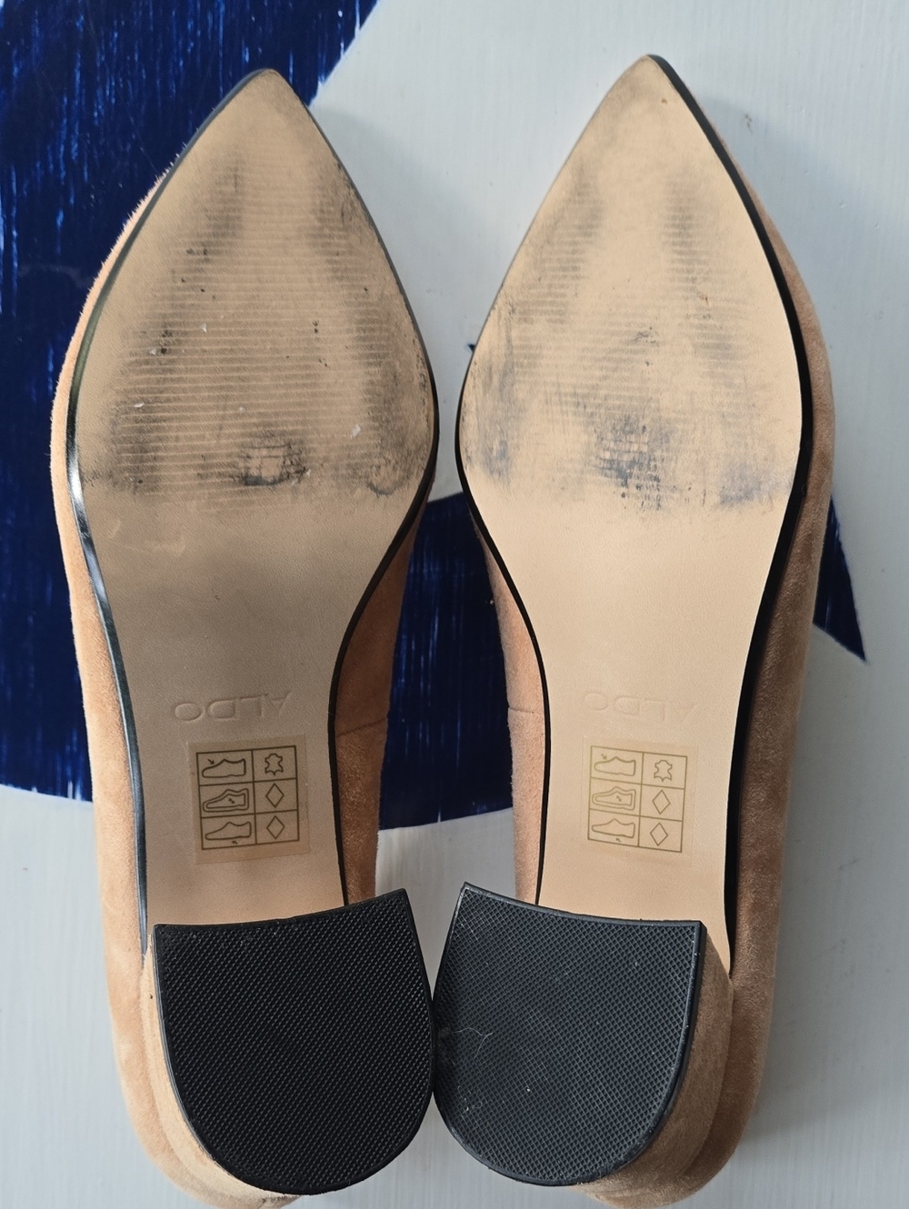 Aldo Tan Suede Pointy Toe Chunky Heels Size 6.5 - Picture 11 of 14